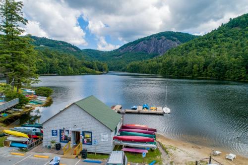 Holly Forest Hideaway in Sapphire (NC)