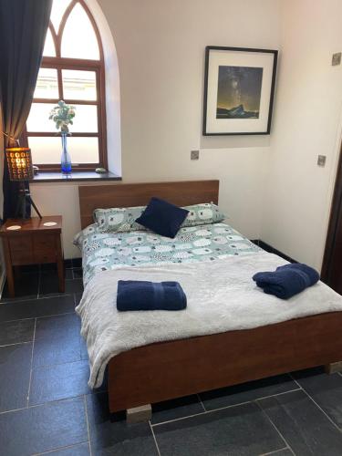 Converted chapel - Sant Pedr Newydd - with sea views, Amlwch (fotografie 10)