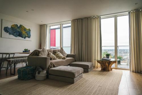 Two-Bedroom Apartment image 5
