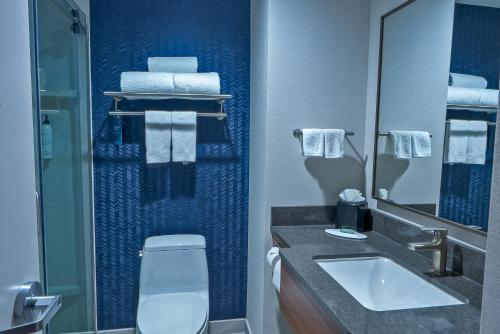 Fairfield Inn by Marriott New York LaGuardia Airport/Astoria - image 9