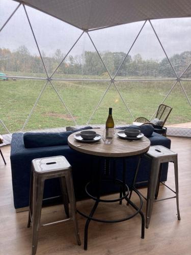 Open Sky Glamping Kawartha Dome