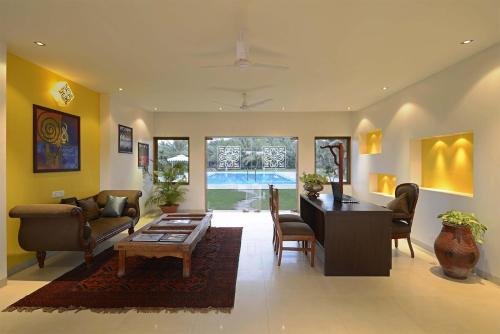Tropicana Resort & Spa Alibaug, A Club Mahindra Associate - 로비