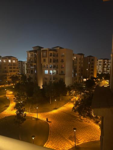 Luxurious VIP Apartment in Madinaty Furnished with High End Hotel Furniture, Cairo