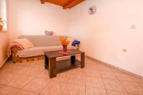 Apartments Grozdana - image 10