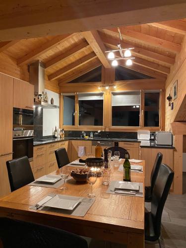 virtuve, Attic in the Alps in Luzein