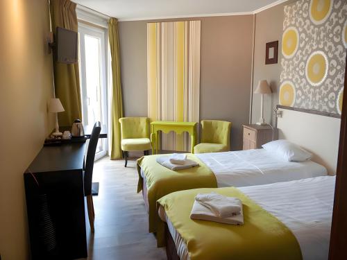 Hotel Les Myrtilles - image 11