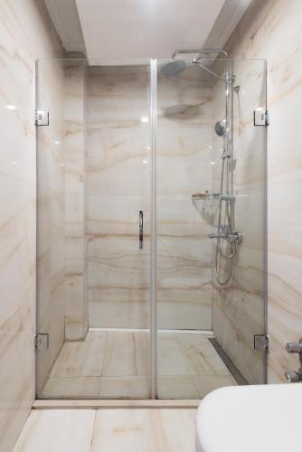 Deluxe Studio Apartment image 1