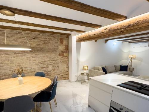 Three-Bedroom Apartment image 4