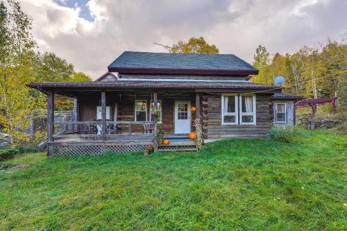 Cozy Cabin in West Chazy with Lake Champlain View!