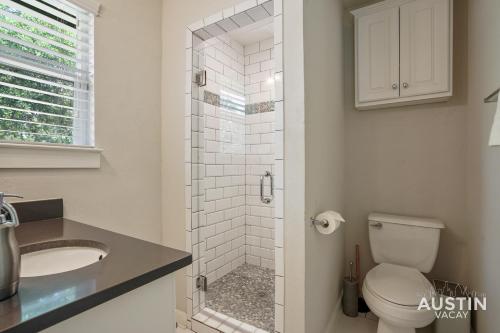 North ATX Retreat w Open Concept Layout and Backyard North ATX Retreat w Open Concept Layout and Backyard