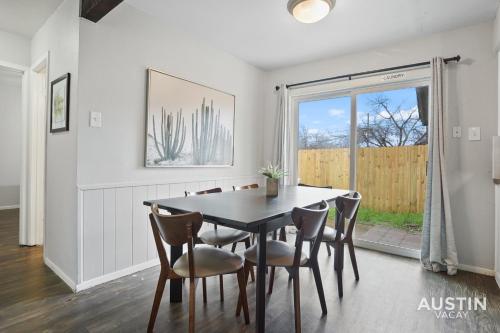 Pets Welcome Great Space Backyard Near Zilker in Austin, USA