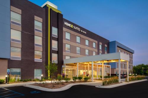 Home2 Suites by Hilton Grand Rapids Airport - image 13
