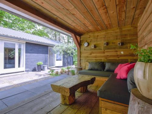 Erkély/terasz, De IJsvogel in Vennewater