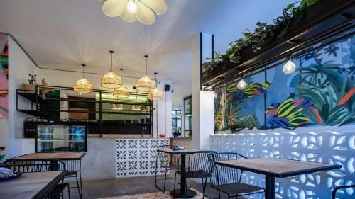 Étterem, 103 Wonderful House in Északnyugat (Lakossági Terület)