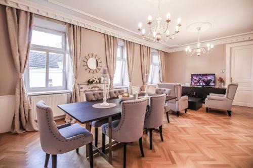  Elite Apartment 5P SK, Unterkunft in Wien