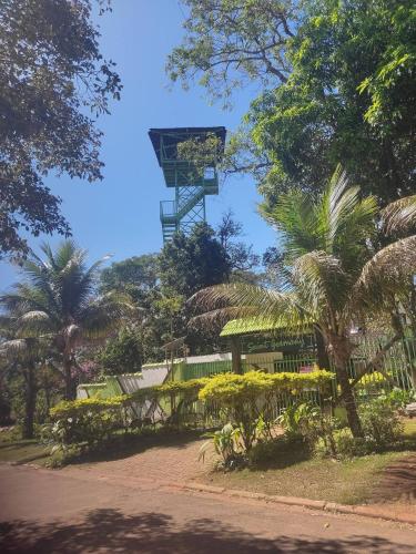 LINDA CASA COM MIRANTE NO CENTRO DE CHAPADA