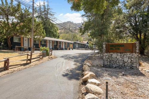 The Atwell Sequoia Motel RM 8
