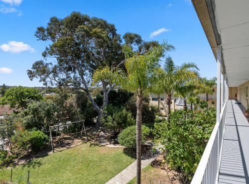 Modern Oasis Spacious 3-bed Gem In Fremantle