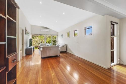 Surf View - WiFi Included, Inverloch (Foto 7)