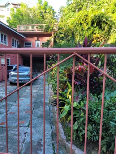 Western Tobago Cozy 3 Bedroom Retreat in Tobago