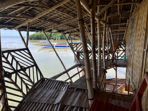 Bamboo Nest Beachfront