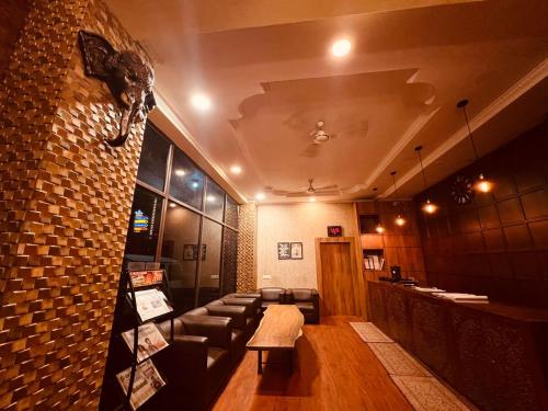 Hotel Bluemoon – Guwahati, TX