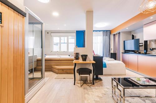 hotel photo