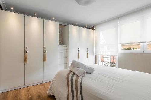 Casa Única con Patio Privado - Metro a 3 minutos, Madrid (foto 10)
