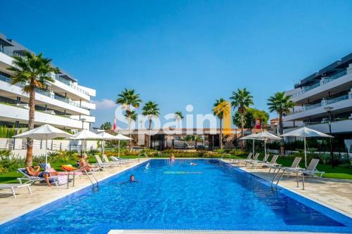 View, Flamenca village Swimming Pool views 2 bedroom ground floor with garden in Torrevieja