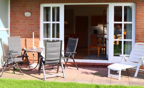Apartment with Terrace image 10