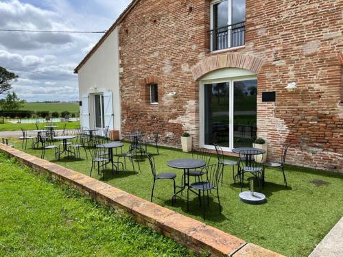 Les Cerisiers Binel à Ronsac gîte à louer Aigrefeuille
