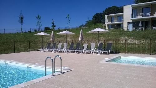 Residence Prestige Odalys Le Clos Saint Michel - 수영장