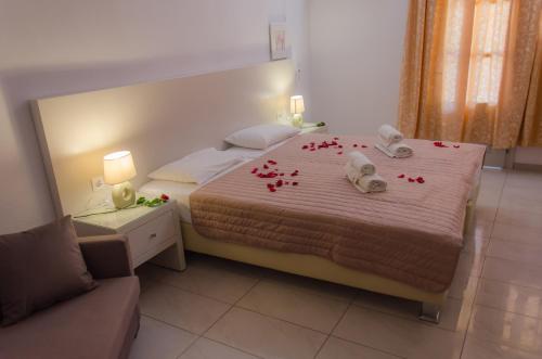 Studio Ground Floor (2-3 Adults)  room in Polykratis Rooms