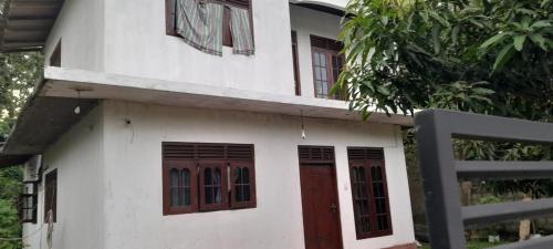 House with AC and Swimming Pool in 벤토타