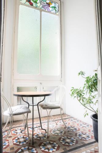 Apartment image 6