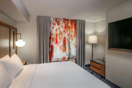 Fairfield Inn & Suites by Marriott Brunswick Freeport - image 7