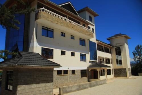 Juniper Green Gardens Resort. in Mweiga