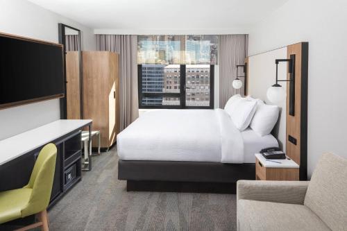 Fairfield Inn & Suites by Marriott New York Manhattan/Times Square South