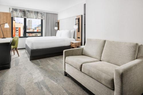 Fairfield Inn & Suites by Marriott New York Manhattan/Times Square South