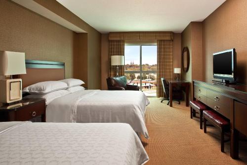 Sheraton Sioux Falls Hotel & Convention Center in 蘇瀑布 (SD)
