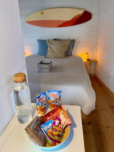 One-Bedroom Apartment image 1