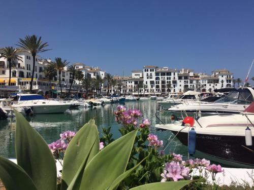Oprema, 2233-Lovely 2 bedrooms on the beach, pool and port in Villas Puerto