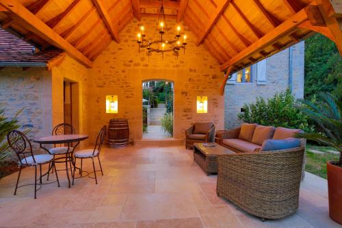 Ieeja, Le Moulin sur Célé - Luxury Villas with Private Pool (Le Moulin sur Cele - Luxury Villas with Private Pool) in Saint-Sulpice (Midi-Pyrenees)