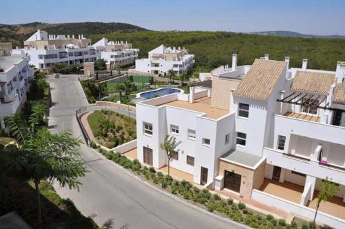 2127-Superb 2 bedrooms  lovely terraces and pool - image 9