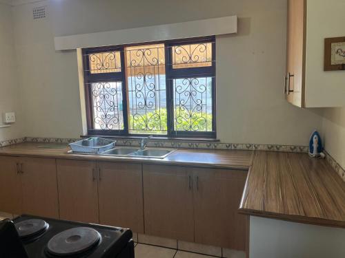10 st Johns - House, Port Shepstone (zdjęcie 7)