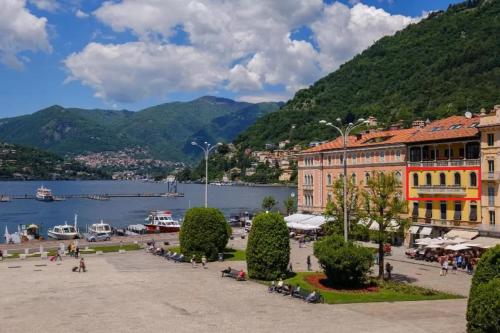 Piazza Cavour - Lake view Apartment