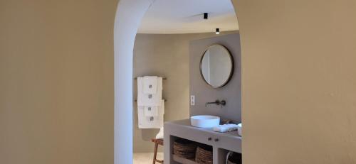 Superior Apartment image 9