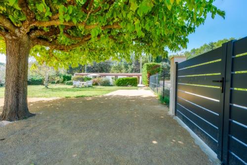 La Piscine in Suze La Rousse