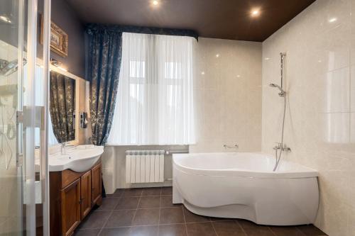 Hotel Jelgava Room Type - Deluxe Triple Room