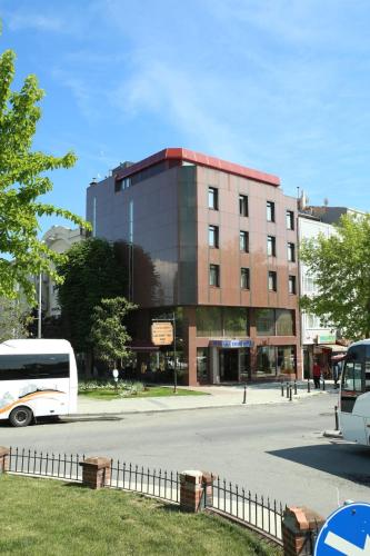 Yavuz Hotel